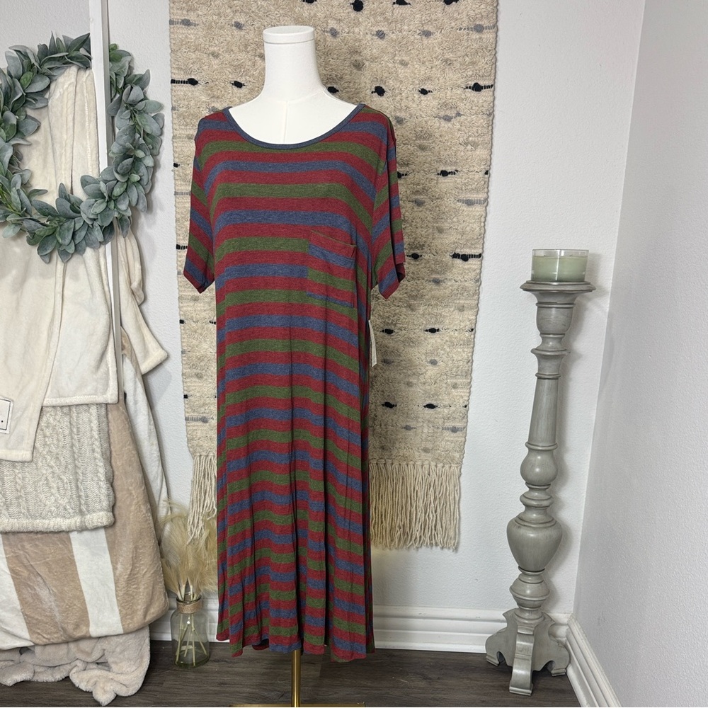 NWT LuLaRoe Carly Red and Green Striped Midi Dress size XL